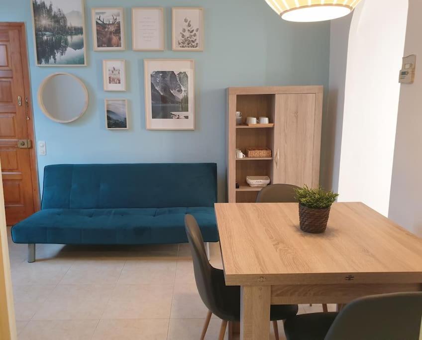 Casa Ramona Apartamento De Pueblo Con Patio En El Centro De Sant Joan Sant Joan de les Abadesses Ngoại thất bức ảnh